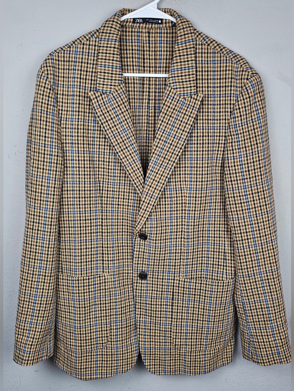 Zara Women’s Plaid Blazer Suit Jacket Size Large Tan Blue Brown Check Two Button